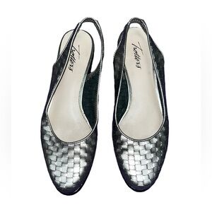 Trotters Silver Woven Lena Slingback Comfort Sandal Size 6 Narrow